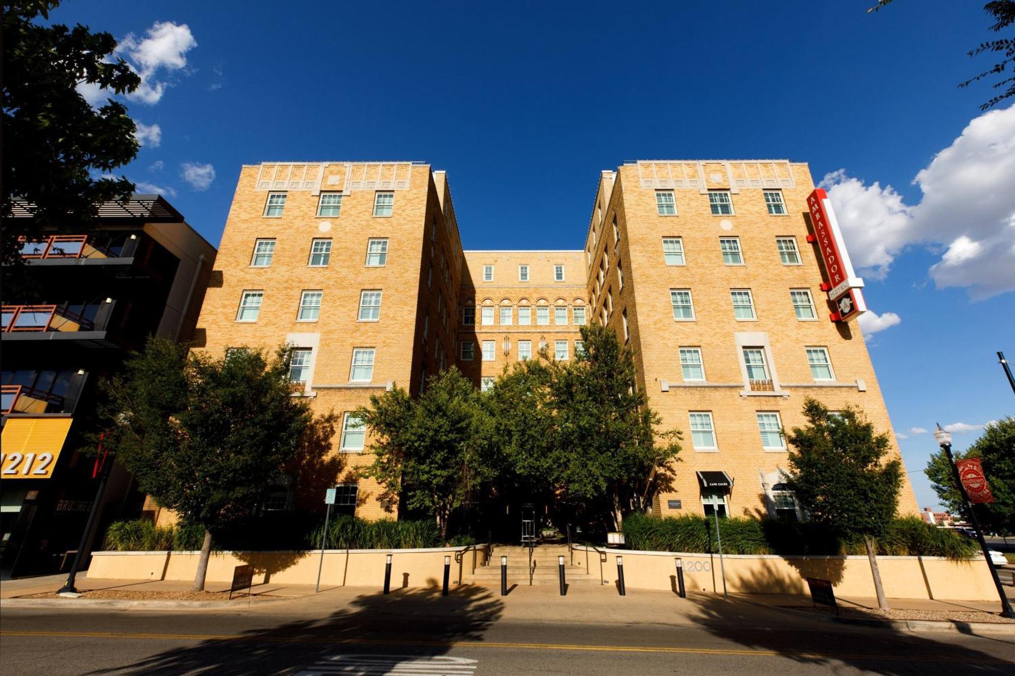 Ambassador Hotel Oklahoma City, Autograph Collection Exterior foto